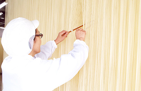 門干し（伸ばし・さばき）画像